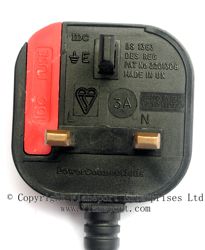 13A non-removable plug