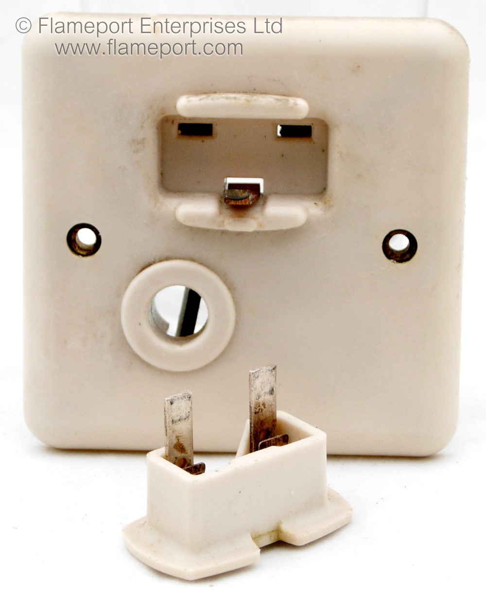 mk-unswitched-fused-outlet-with-front-cable-hole