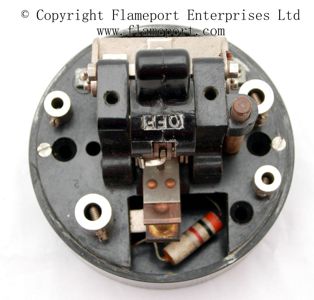 Interior of General Electric ELF circuit breaker