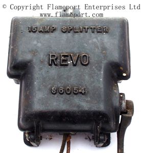 REVO 15 Amp Splitter