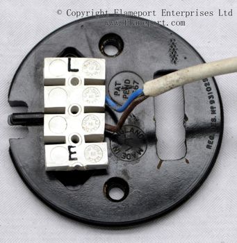 VT ceiling rose backplate, terminals and flex