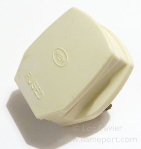 White moulded Bakelite MEM BS1363 plug