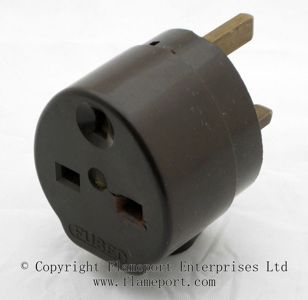 Clix 13A plug with socket in the back