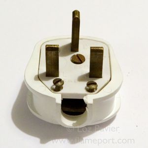 White plastic 13A plug by Marbo