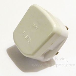 White 3 pin 13A plug with Volex logo on lid