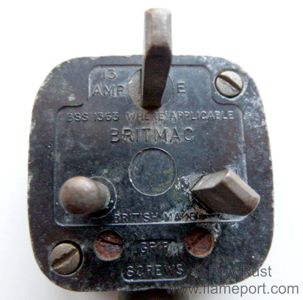 Pins and text on a Britmac non standard 13A plug