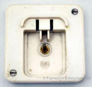 Clang Clock Connector Socket