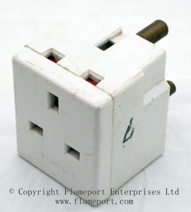 13A to 15A adaptor cube