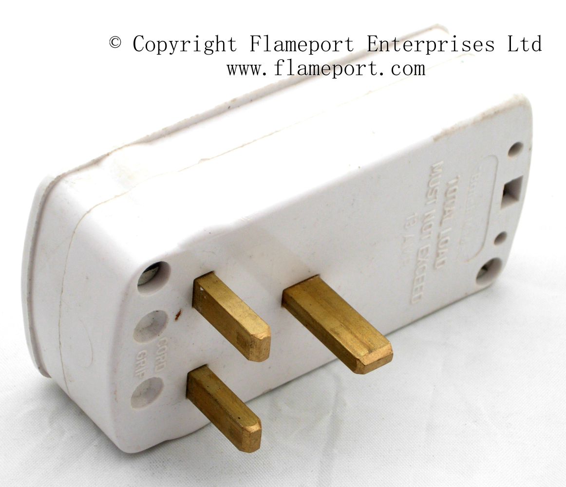 Loblite Dual 13A And 5A Adaptor