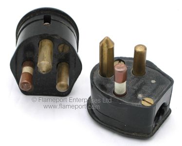 Dorman Smith M692 13A fused plugs