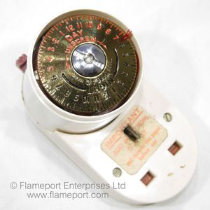 Timac plug in time switch